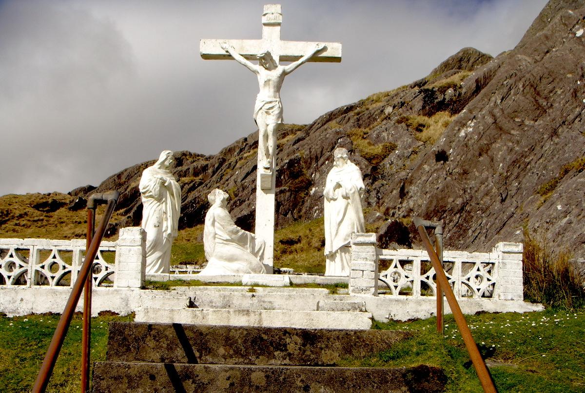 Kreuzigungsgruppe auf dem Healy Pass