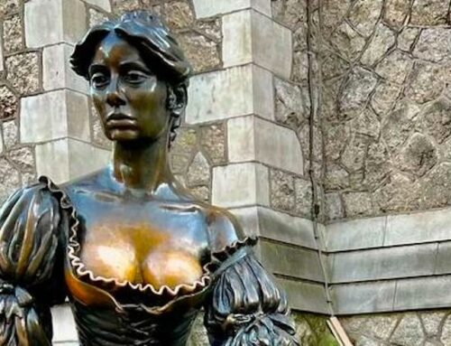 Kulturkampf in Dublin um die blanken Brüste von Molly Malone